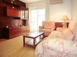 Venta de Piso en Vinateros, Madrid